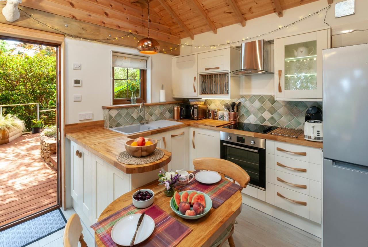 Porthole Log Cabin Minehead Buitenkant foto